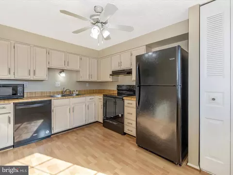 1728 Springfield Ln, Frederick, MD 21702 photo 16