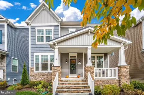 529 Potomac View Pkwy, Brunswick, MD 21716