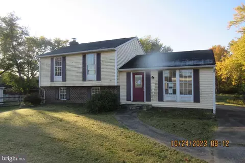 14 Sandy Spring Ln, Thurmont, MD 21788