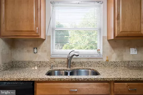 1312 Mulberry Ct, Frederick, MD 21703 photo 10