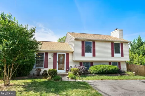 1312 Mulberry Ct, Frederick, MD 21703 photo 4
