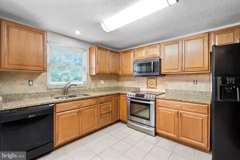 1312 Mulberry Ct, Frederick, MD 21703 photo 7
