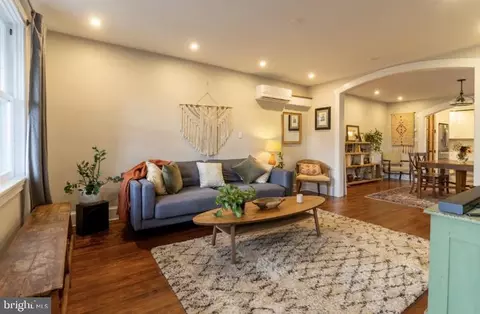 127 S Bentz St, Frederick, MD 21701 photo 4