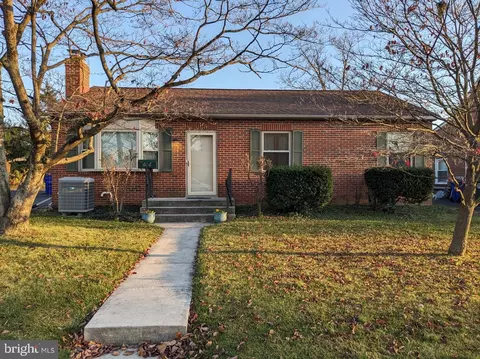 606 Biggs Ave, Frederick, MD 21702 photo 1
