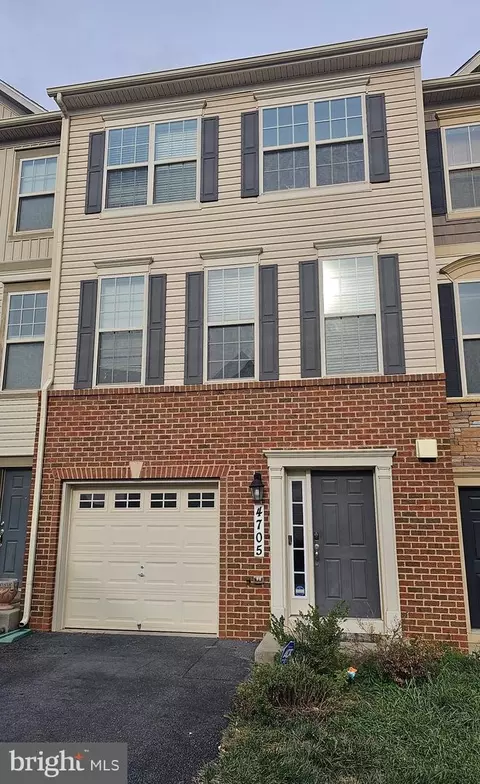 4705 Verdana Loop, Frederick, MD 21703 photo 2