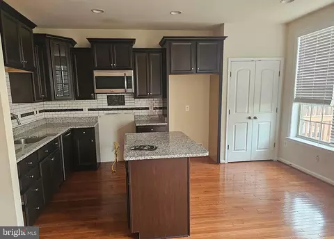 4705 Verdana Loop, Frederick, MD 21703 photo 11