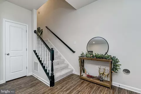 7053 Delegate Pl, Frederick, MD 21703 photo 5