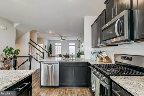 7053 Delegate Pl, Frederick, MD 21703 photo 18