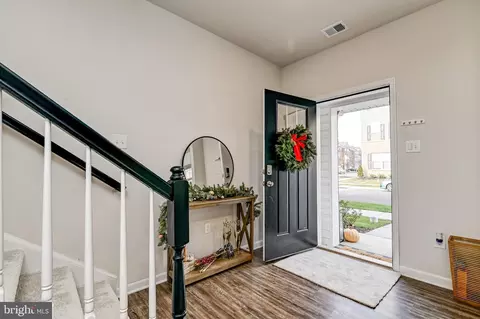 7053 Delegate Pl, Frederick, MD 21703 photo 4