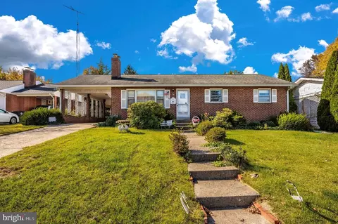 207 Wyngate Dr, Frederick, MD 21701