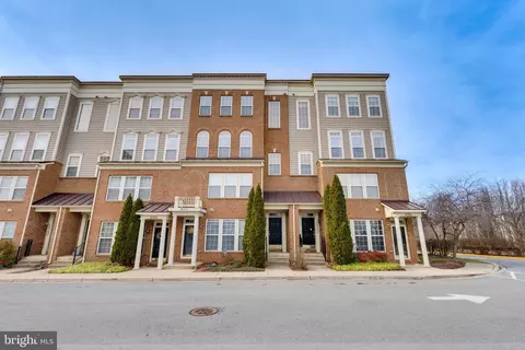1822 Wheyfield Dr #B, Frederick, MD 21701