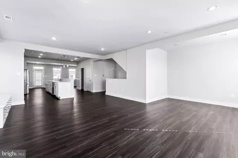 7072 Executive Way, Frederick, MD 21703 photo 14