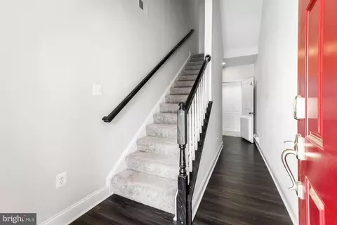7072 Executive Way, Frederick, MD 21703 photo 3