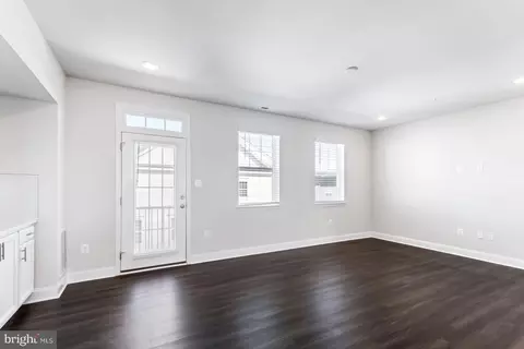 7072 Executive Way, Frederick, MD 21703 photo 17