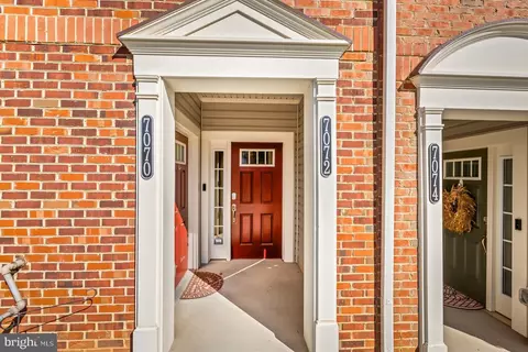 7072 Executive Way, Frederick, MD 21703 photo 2