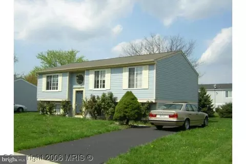 5661 Singletree Dr, Frederick, MD 21703 photo 1