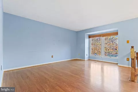 5551 Foxhall Ct, Frederick, MD 21703 photo 9
