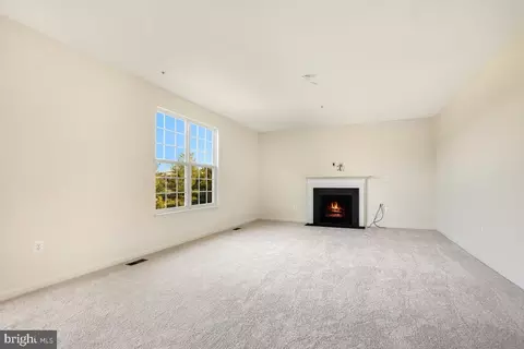 125 Sunlight Ct, Frederick, MD 21702 photo 18