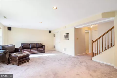 8019 Captains Ct, Frederick, MD 21701 photo 30