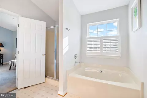 8019 Captains Ct, Frederick, MD 21701 photo 24