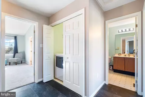 8019 Captains Ct, Frederick, MD 21701 photo 19