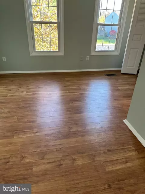 5828 Drawbridge Ct, Frederick, MD 21703 photo 4