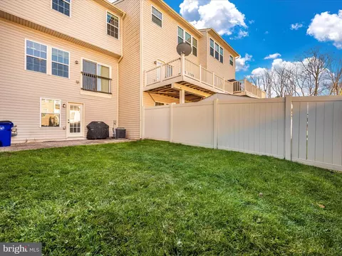 2072 Spring Run Cir, Frederick, MD 21702 photo 39