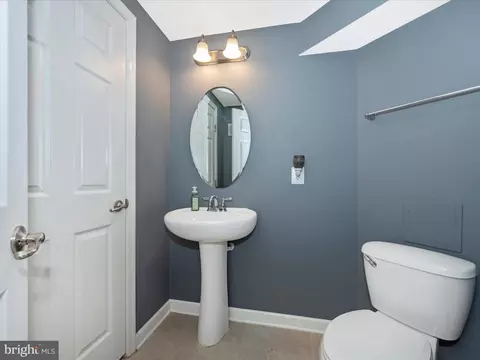 2072 Spring Run Cir, Frederick, MD 21702 photo 33