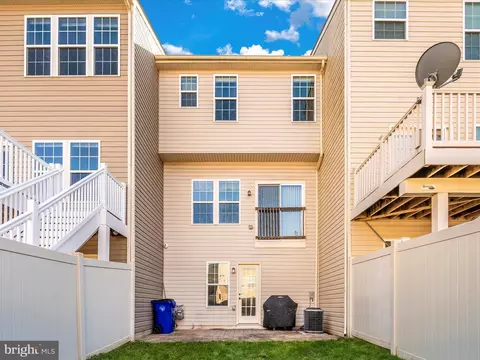 2072 Spring Run Cir, Frederick, MD 21702 photo 35