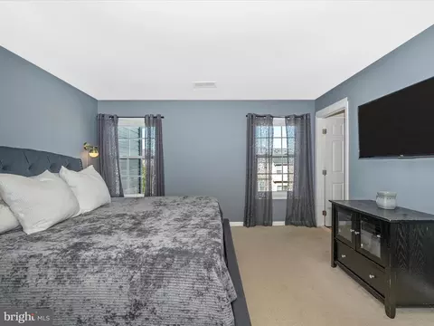 2072 Spring Run Cir, Frederick, MD 21702 photo 18