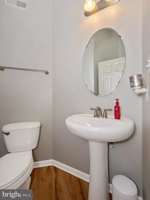 2072 Spring Run Cir, Frederick, MD 21702 photo 16