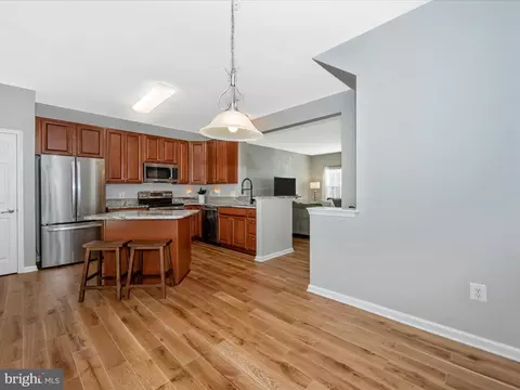 2072 Spring Run Cir, Frederick, MD 21702 photo 9