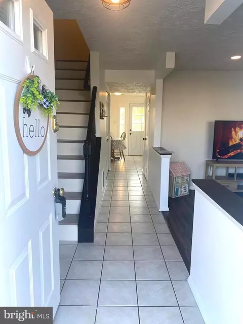 7007 Hames Ct, Frederick, MD 21703 photo 3