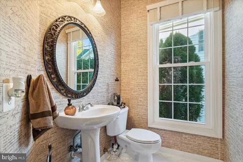 9315 Elgin Ln, Frederick, MD 21704 photo 21