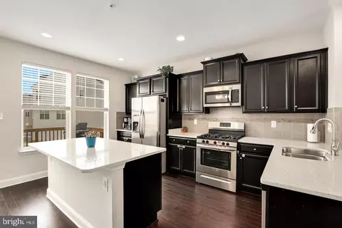 6530 Britannic Pl, Frederick, MD 21703 photo 3