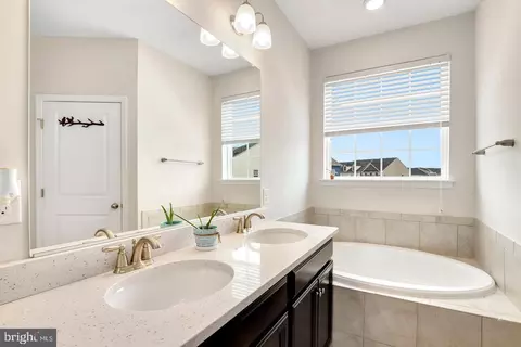 6530 Britannic Pl, Frederick, MD 21703 photo 16