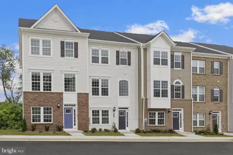 2351 Spruce Knob Ter, Frederick, MD 21702