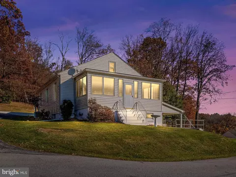 9706 B Hall Rd, Frederick, MD 21701 photo 3