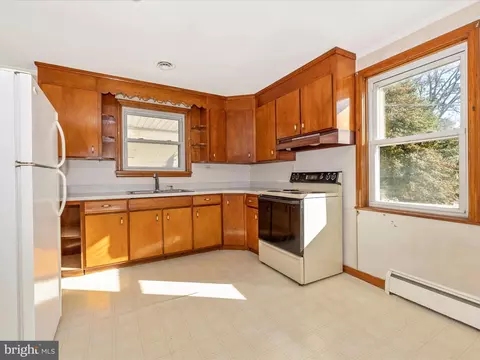 9706 B Hall Rd, Frederick, MD 21701 photo 12
