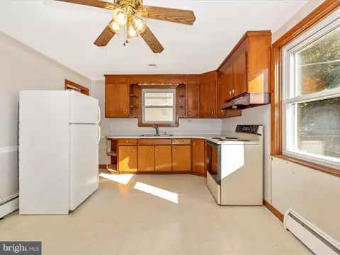 9706 B Hall Rd, Frederick, MD 21701 photo 11