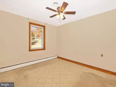 9706 B Hall Rd, Frederick, MD 21701 photo 22