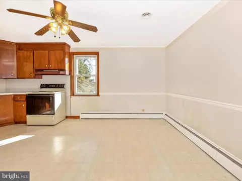 9706 B Hall Rd, Frederick, MD 21701 photo 15