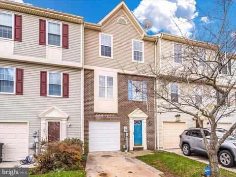 1249 Dahlia Ln, Frederick, MD 21703