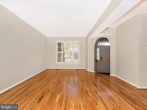 2203 Garden Ln, Frederick, MD 21701 photo 6