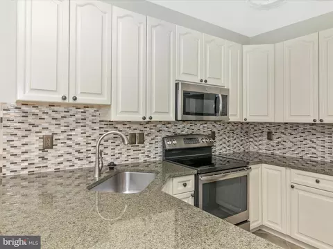 2203 Garden Ln, Frederick, MD 21701 photo 22