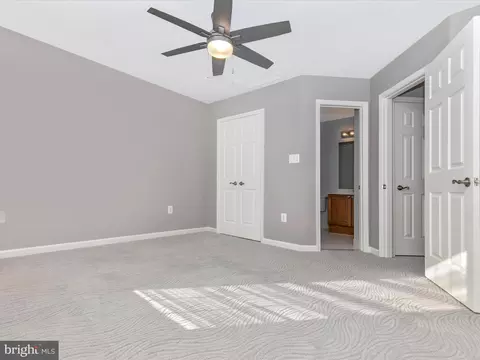 2203 Garden Ln, Frederick, MD 21701 photo 32