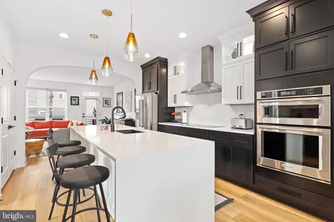 Kitchen - 951 Holden Rd, Frederick, MD 21701 photo 3 of 5
