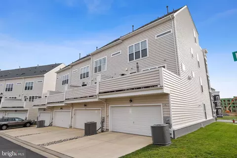 Exterior - 951 Holden Rd, Frederick, MD 21701 photo 6 of 7