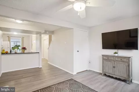 5820 Planters Ct, Frederick, MD 21703 photo 5