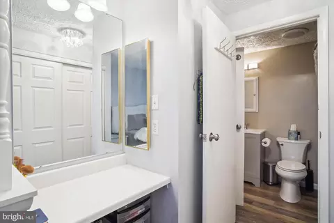5820 Planters Ct, Frederick, MD 21703 photo 12